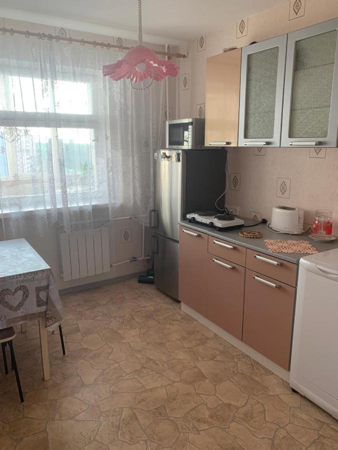 Ореховая Горка Апартаменты С Балконом И Лифтом Narva Ngoại thất bức ảnh
