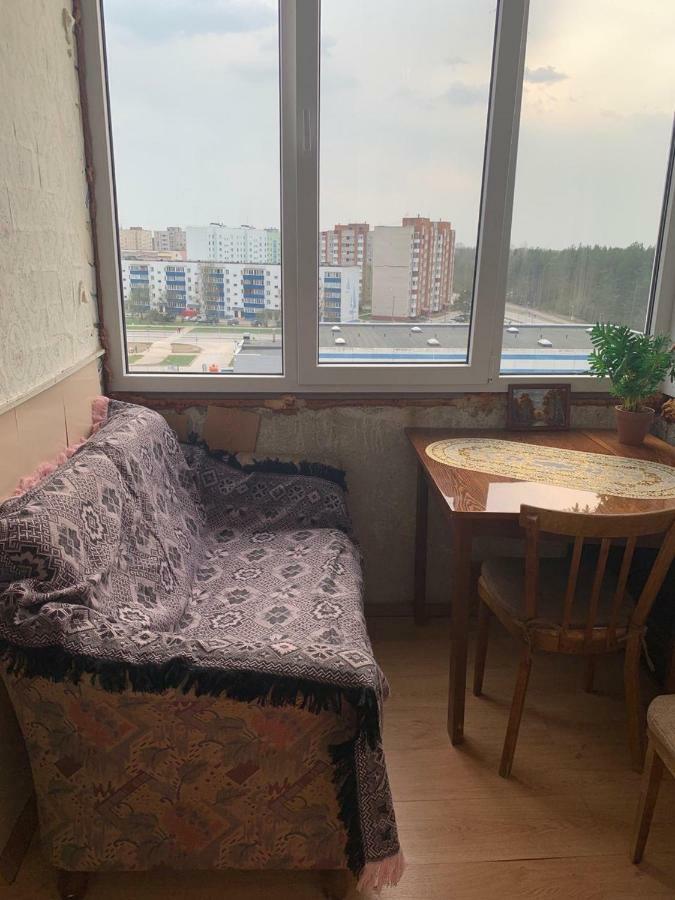 Ореховая Горка Апартаменты С Балконом И Лифтом Narva Ngoại thất bức ảnh